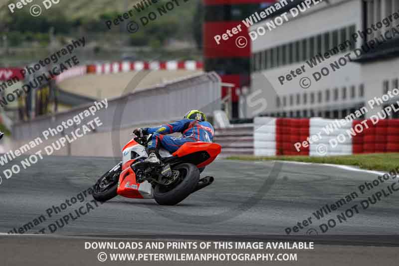 cadwell no limits trackday;cadwell park;cadwell park photographs;cadwell trackday photographs;enduro digital images;event digital images;eventdigitalimages;navarra;no limits trackdays;peter wileman photography;racing digital images;trackday digital images;trackday photos